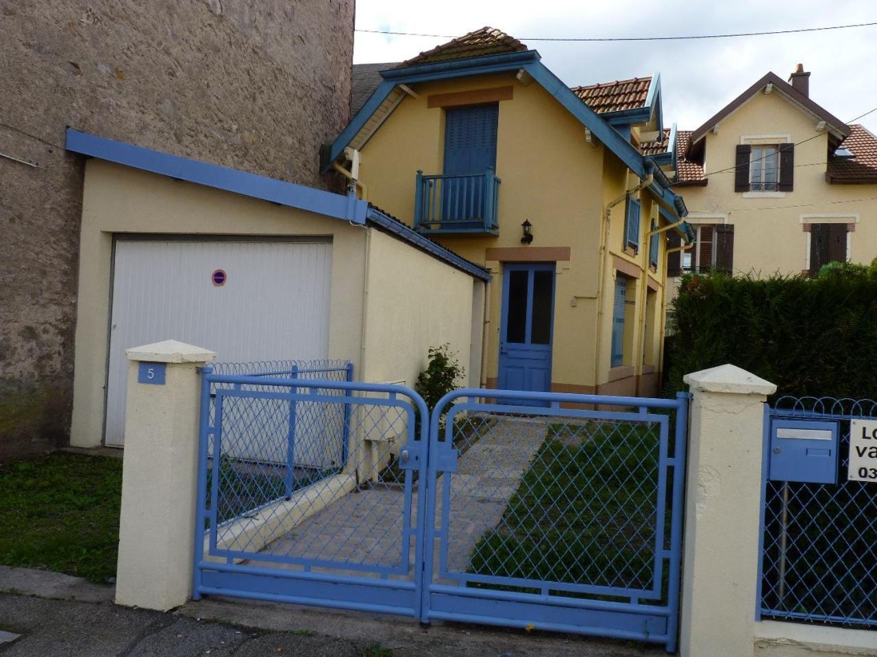 La Maison Jaune Et Bleue Villa Gerardmer Exterior photo