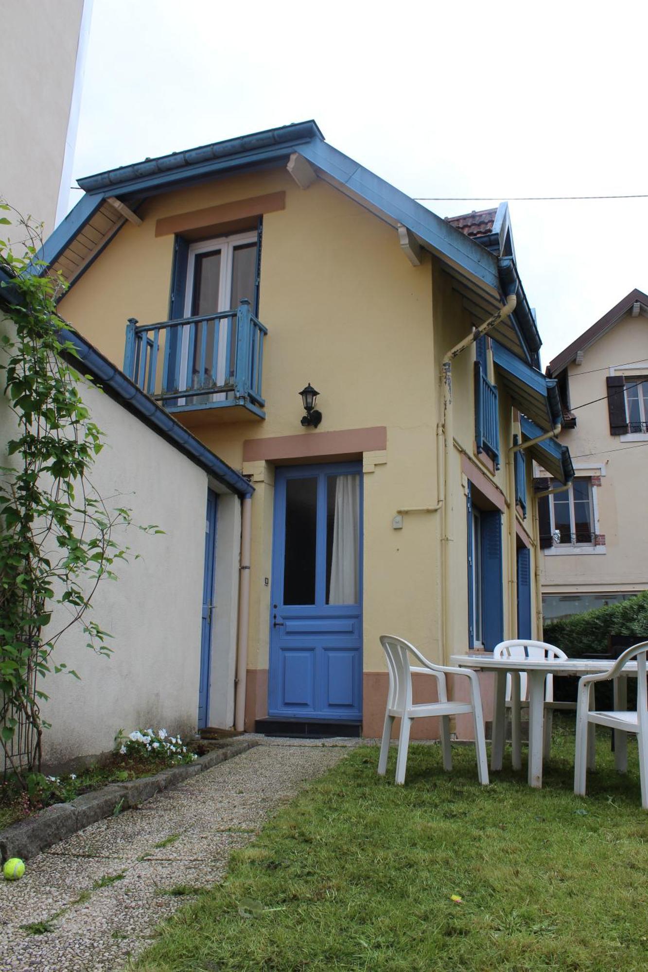 La Maison Jaune Et Bleue Villa Gerardmer Exterior photo